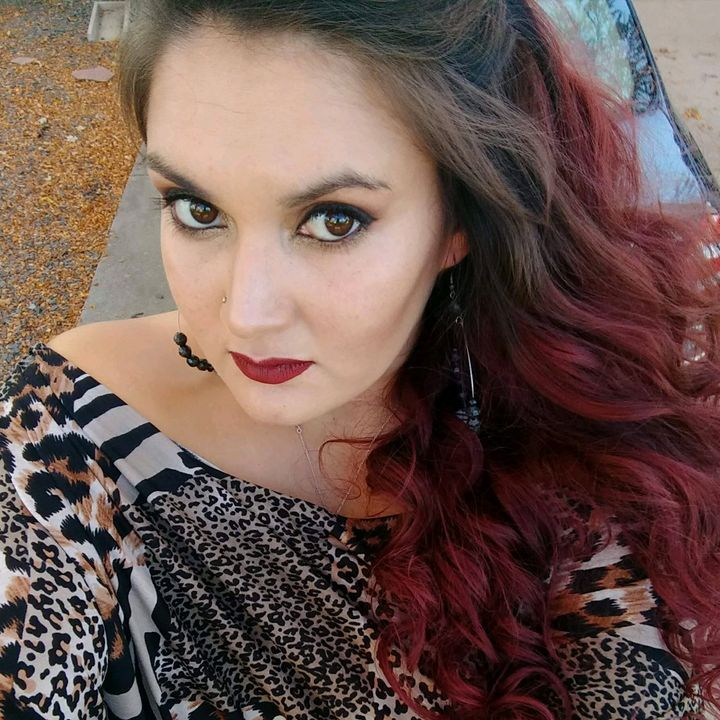 Profile Picture of 100%thatbitch (@amy_under_cover) on Tiktok