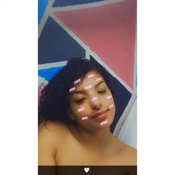Profile Picture of Anissah Morel (@animorel04) on Poshmark