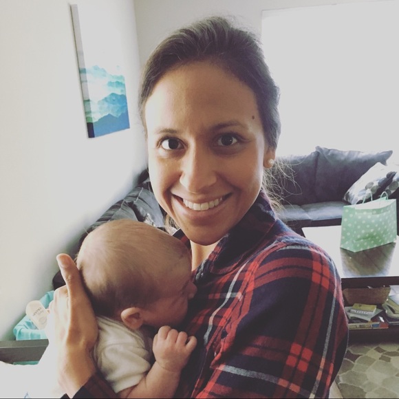 Profile Picture of Julie Zingale (@jzingale) on Poshmark