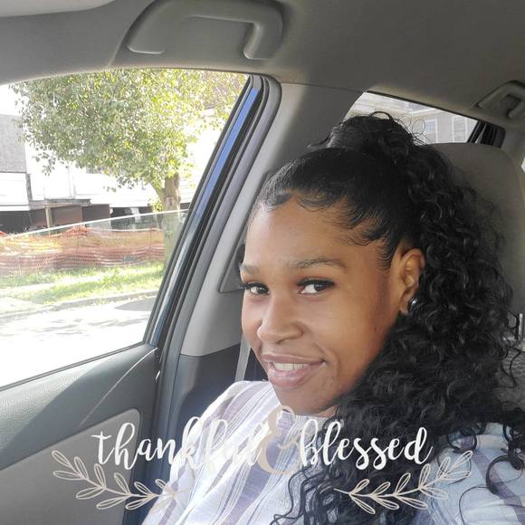 Profile Picture of Tahnesha Mcfadden (@tahnesham) on Poshmark