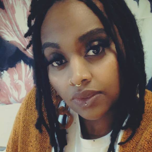 Profile Picture of Rakiya Joye (@royalpink424) on Poshmark