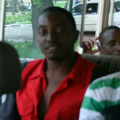 Profile Picture of Lupa Robert (@LupaRobert) on Twitter