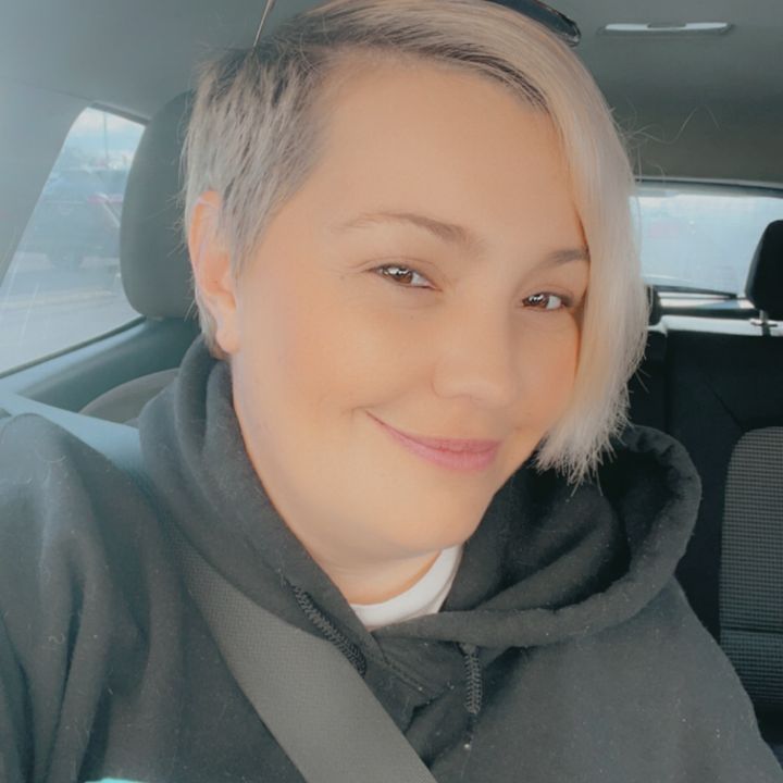Profile Picture of Ashley Scimonelli (@ashleyscimonelli) on Tiktok