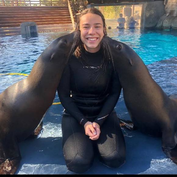 Profile Picture of Autumn marie Fotta (@afotta) on Poshmark