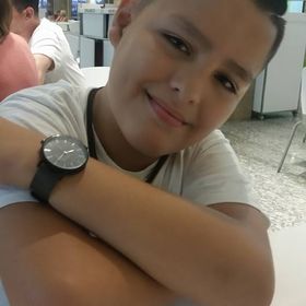 Profile Picture of Nathan Damian (@nathandamianvlogs) on Pinterest