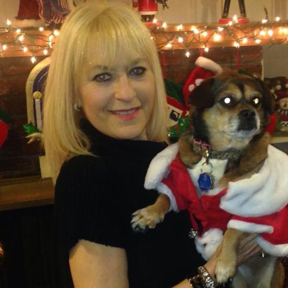 Profile Picture of Clare Coladonato (@mcrrj5) on Poshmark