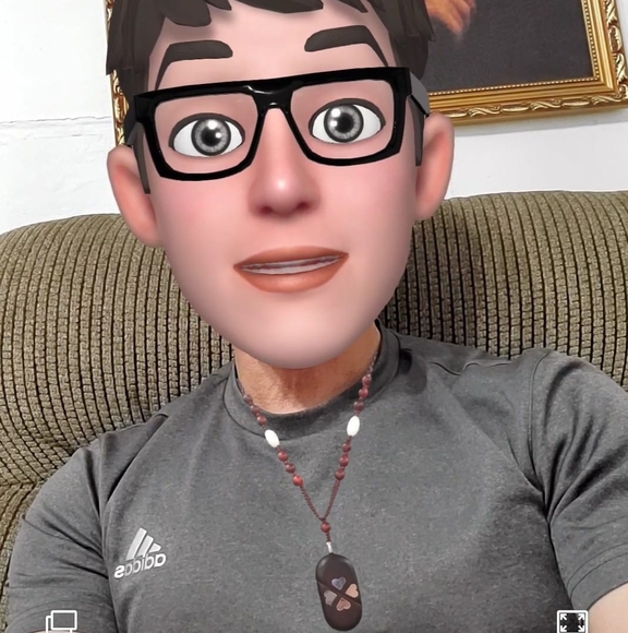 Profile Picture of Julio Perez (@julioperez412) on Poshmark