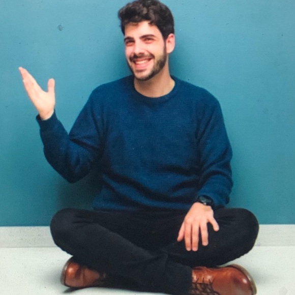 Profile Picture of Robert Hollifield (@clixboost) on Poshmark