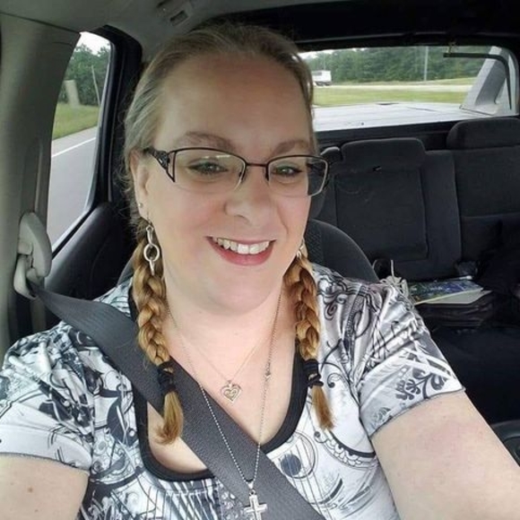 Profile Picture of Melissa Tuttle (@im4knj) on Poshmark