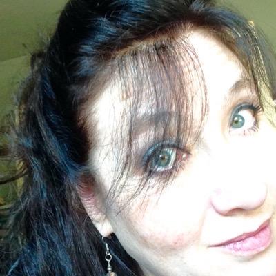 Profile Photo of Cynthia Carlson (@elkhartmomof9) on Twitter