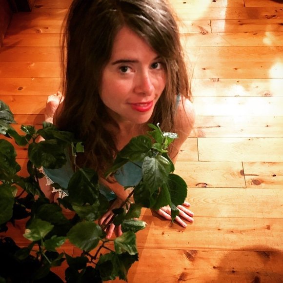 Profile Picture of Kathleen Ashwill (@kathleenashwill) on Poshmark