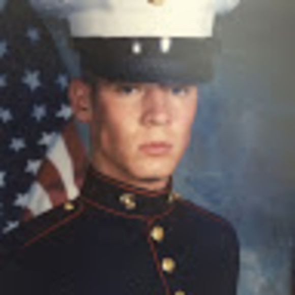 Profile Picture of Thomas Frame (@t_frame) on Poshmark