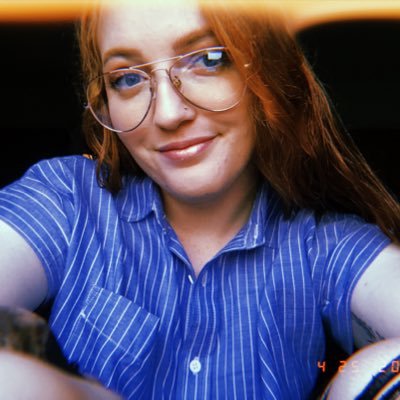 Profile Picture of Whit. (@Whitney_D_Bean) on Twitter