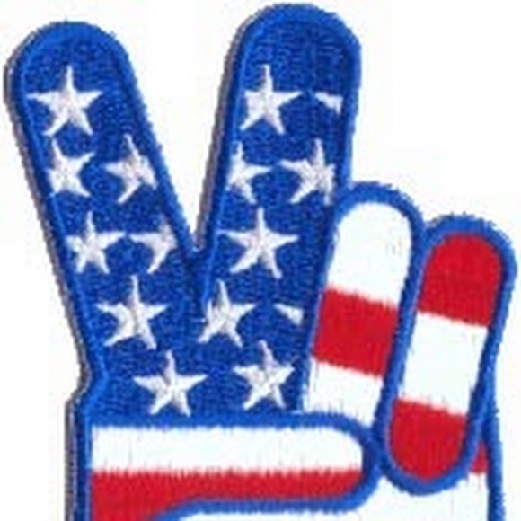 Profile Picture of Michael Leigh (@ynotme23) on Poshmark