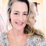 Elizabeth Nelson Hunter - Instagram Profile Picture of Elizabeth Nelson Hunter (@elizaj_hunter) on Instagram