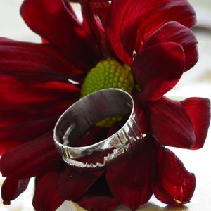 Profile Picture of Marwa Kamal (@marwakamal88) on Myspace