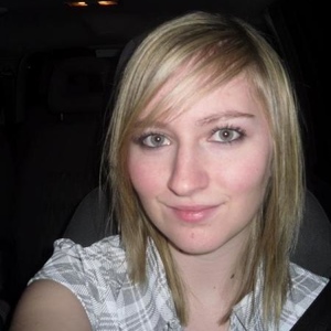 Profile Picture of Lauren Andrews (@lauren_2290) on Myspace