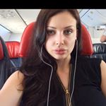 Profile Picture of Sherry Stephenie (@sh.erry823) on Instagram