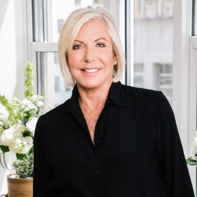 Profile Picture of Dr. Erika Schwartz (@DrErika) on Twitter