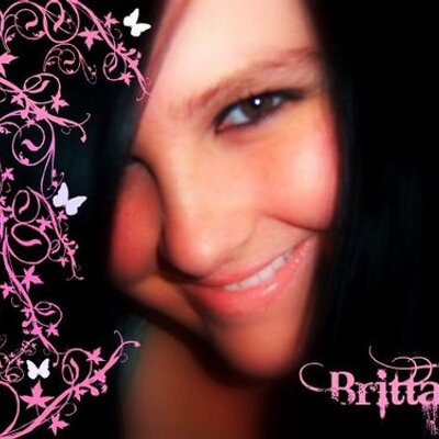 Profile Picture of Brittany Crook (@Green_girl_22) on Twitter