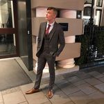 Profile Picture of Benjamin warburton (@hitthemiddleone) on Instagram