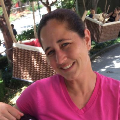 Profile Picture of Kim Merrill (@KmerrillKim) on Twitter