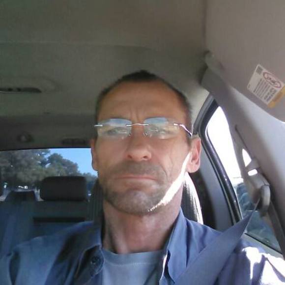 Profile Picture of David Gauley (@4nik8) on Poshmark