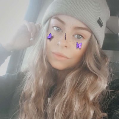 Profile Picture of Jessica Guest (@jessica_guest_) on Twitter