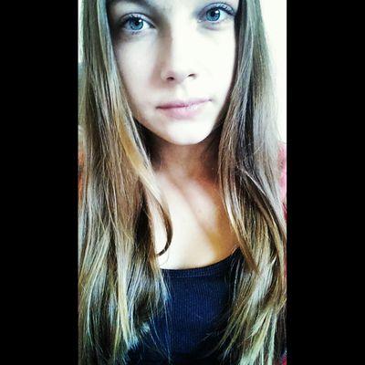 Profile Picture of Melissa Auer (@_melissaauer) on Twitter