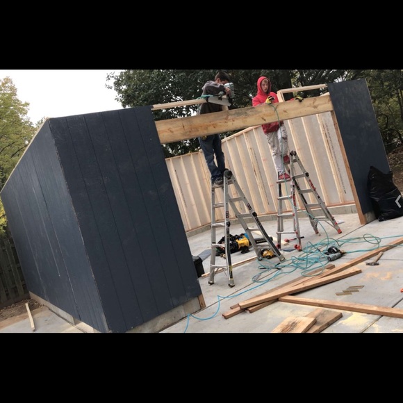 Profile Picture of Richard Moussette (@richard1001) on Poshmark