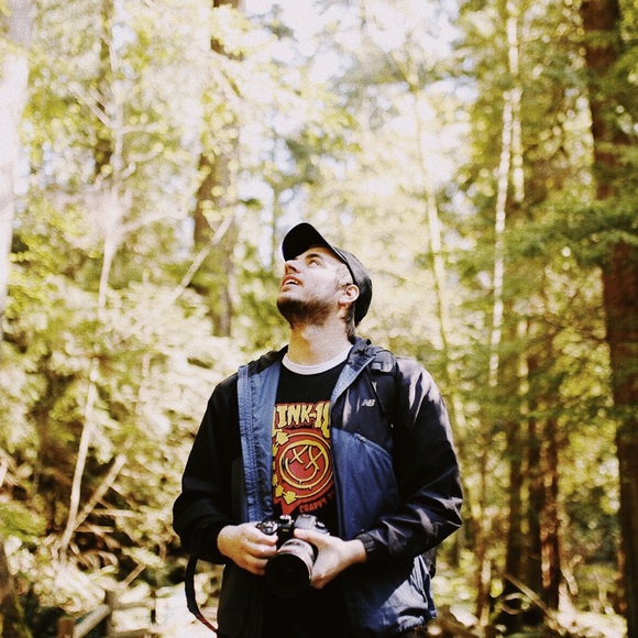 Profile Picture of Chad Harvey (@chidderchadder) on Poshmark