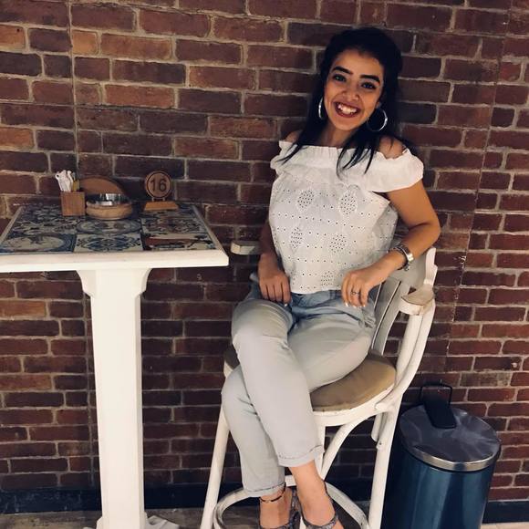 Profile Picture of Daniela Estefan (@shenoodeen) on Poshmark
