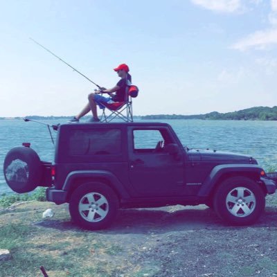 Profile Picture of Andrew Bosler (@Drew_Bos13) on Twitter