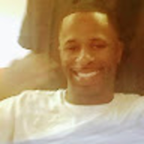 Profile Picture of Jarvis Smith (@jarvisndrea7) on Poshmark