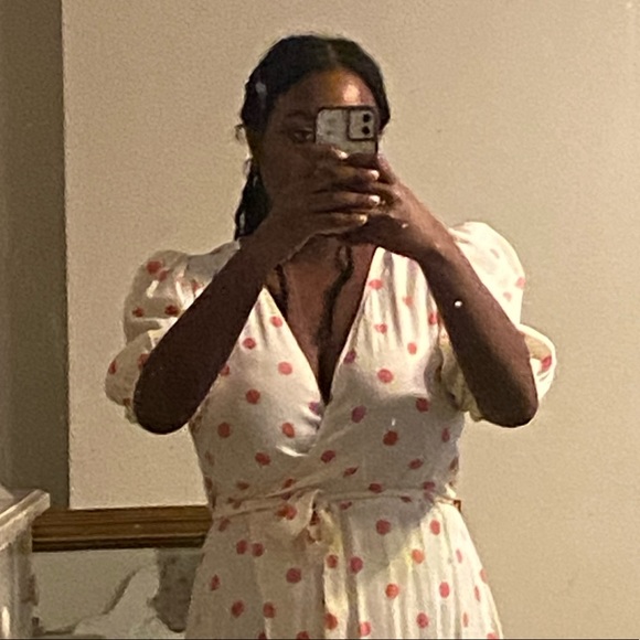 Profile Picture of Aleeha Scott (@aleehas) on Poshmark