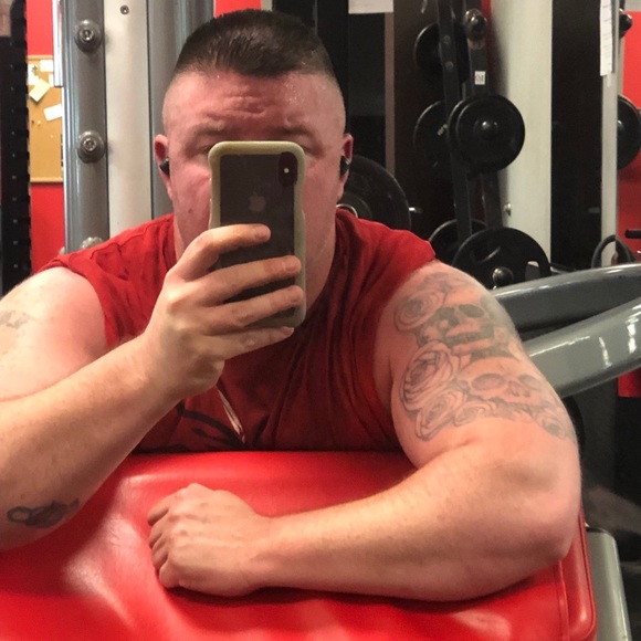 Profile Picture of Josh Bundy (@jb4591) on Poshmark