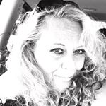 Profile Picture of Lisa (@lisaswirecreations) on Instagram