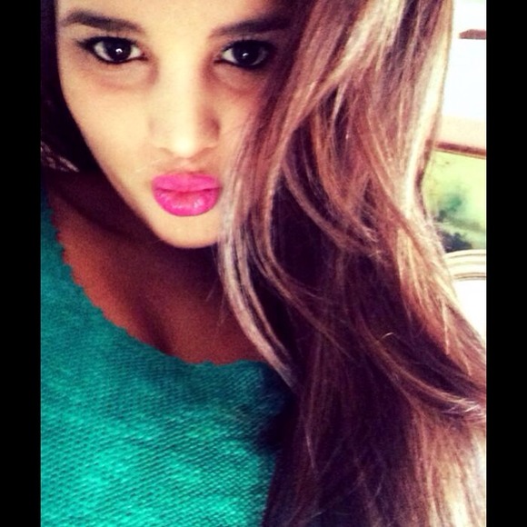 Profile Picture of Sandra Verdun (@itati91) on Poshmark