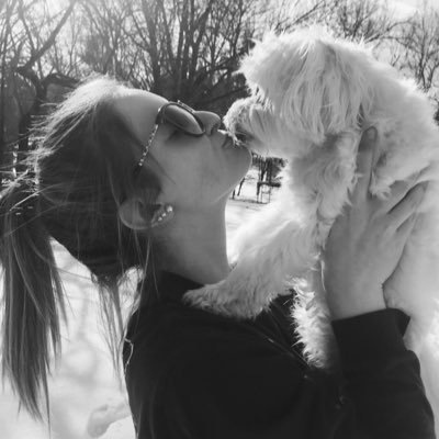 Profile Picture of Amelia Stratemeyer (@amelia4250) on Twitter