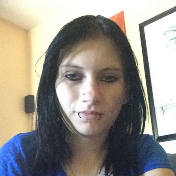 Kimberly Wallis - Poshmark Profile Picture of Kimberly Wallis (@kimberlywallis0) on Poshmark