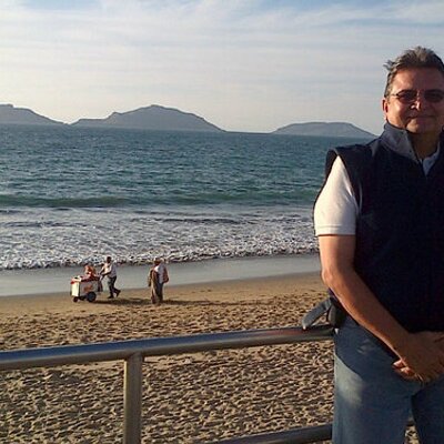 Profile Picture of Manuel E Aviles (@meaviles49) on Twitter