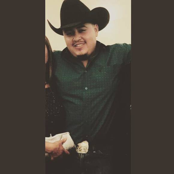 Profile Picture of Adan Correa (@adamcorrea23) on Poshmark