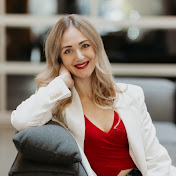 Profile Picture of Danielle Hofer (@danielleandrews) on Youtube