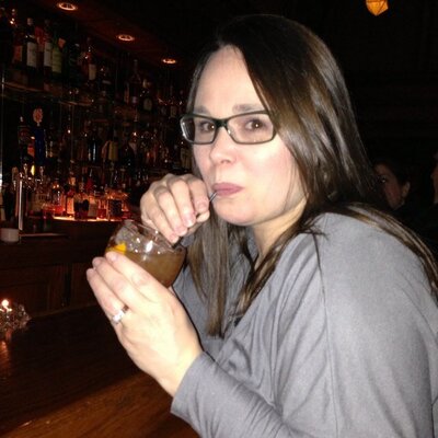 Profile Picture of Amy Waring (@Jetson1975) on Twitter