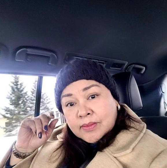 Profile Picture of Josephine Bartolome (@jcbartolome1761) on Poshmark