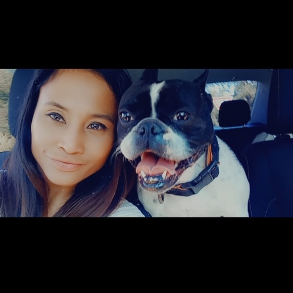 Profile Picture of Nicky Nicky (@npoxxx) on Poshmark