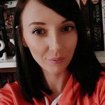 Profile Picture of Ewa, kocha czytać książki, grać w gry planszowe i robić zdjęcia (@nolijka) on Instagram