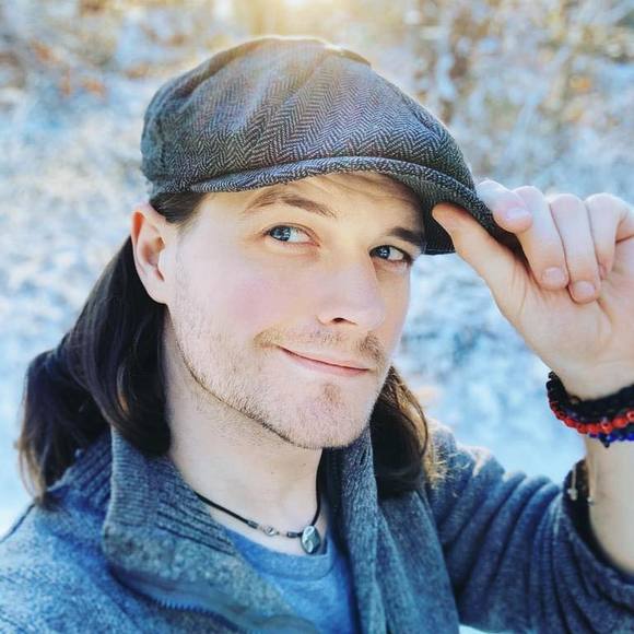 Profile Picture of Patrick Keeffe (@greygentleman) on Poshmark