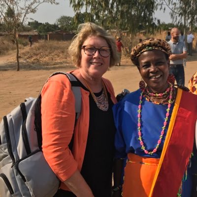 Profile Picture of Mary Beth Wiggins (@bearmom13) on Twitter