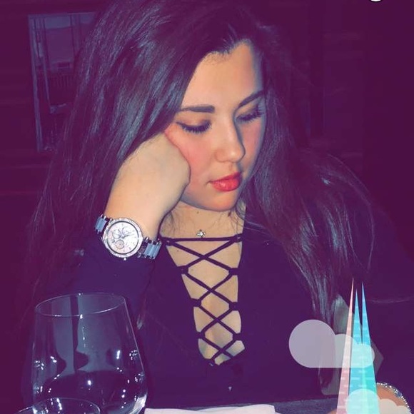 Profile Picture of Julia Wehrenberg (@juliawehrenberg) on Poshmark